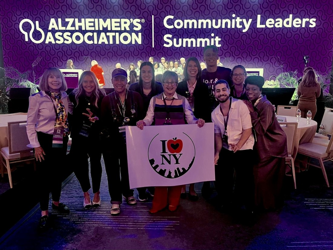 Ava Thomas and the NYC Junior Board at the Alzheimer's Association National Leaders Summit in Anaheim, California